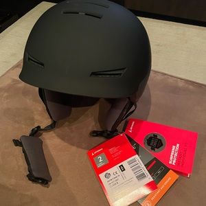 Atomic Revent + Amid Ski/Snowboard Helmet